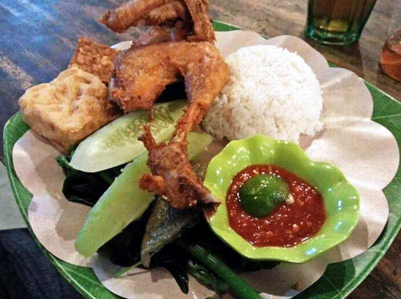 Nasi Tempong Indra