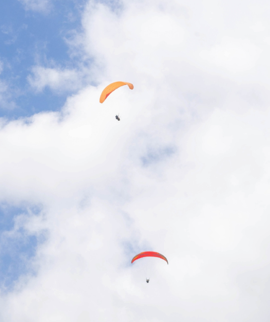 paragliding sawangan